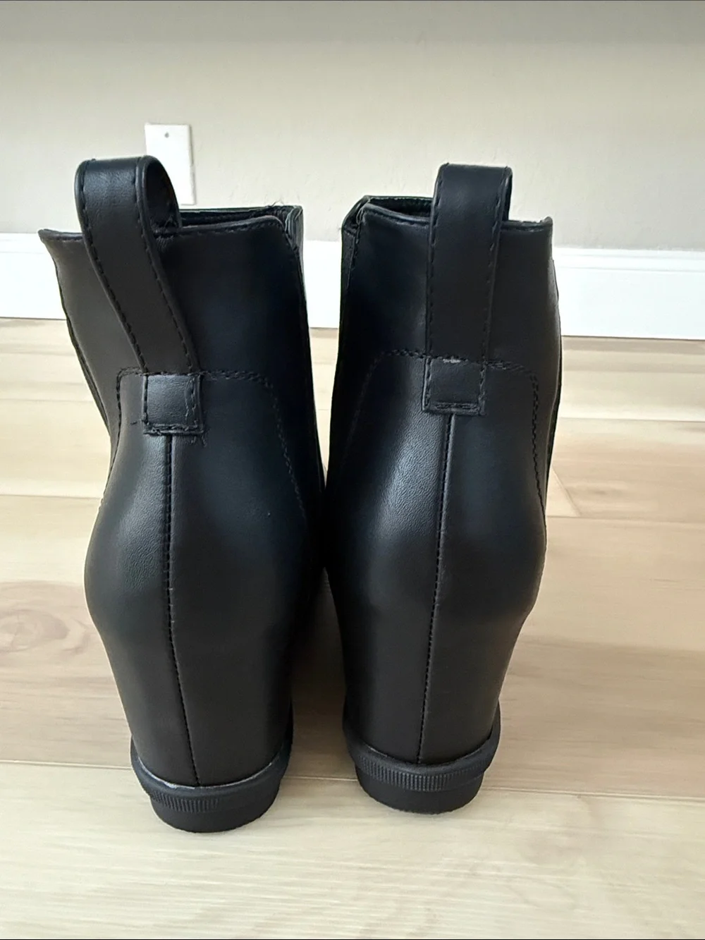 Forever 21 sleek black
